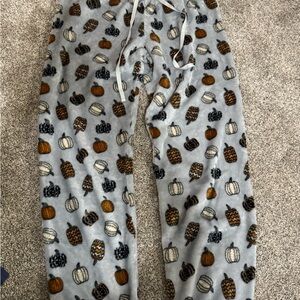 Cozy Gray Pumpkin Print Kids Pajamas